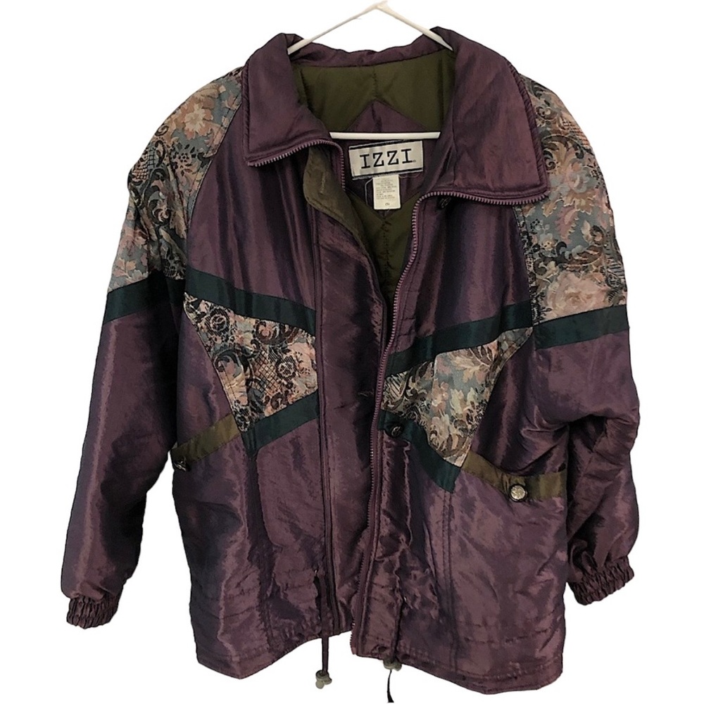 IZZI | Vintage 80’s and 90’s Purple Paisley Puffer Winter Jacket (Size Small)
